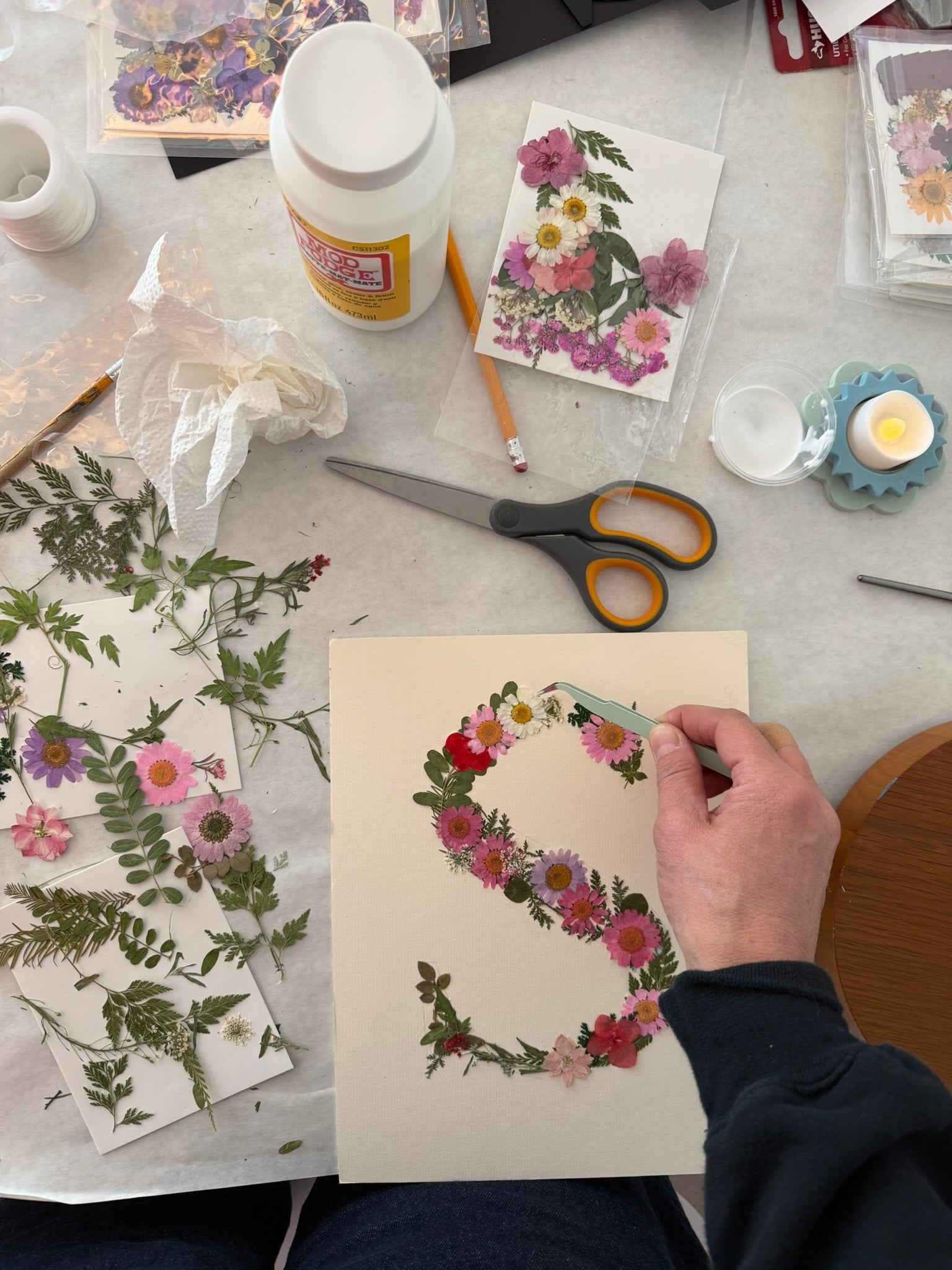 Art à la Carte - Floral Monogram