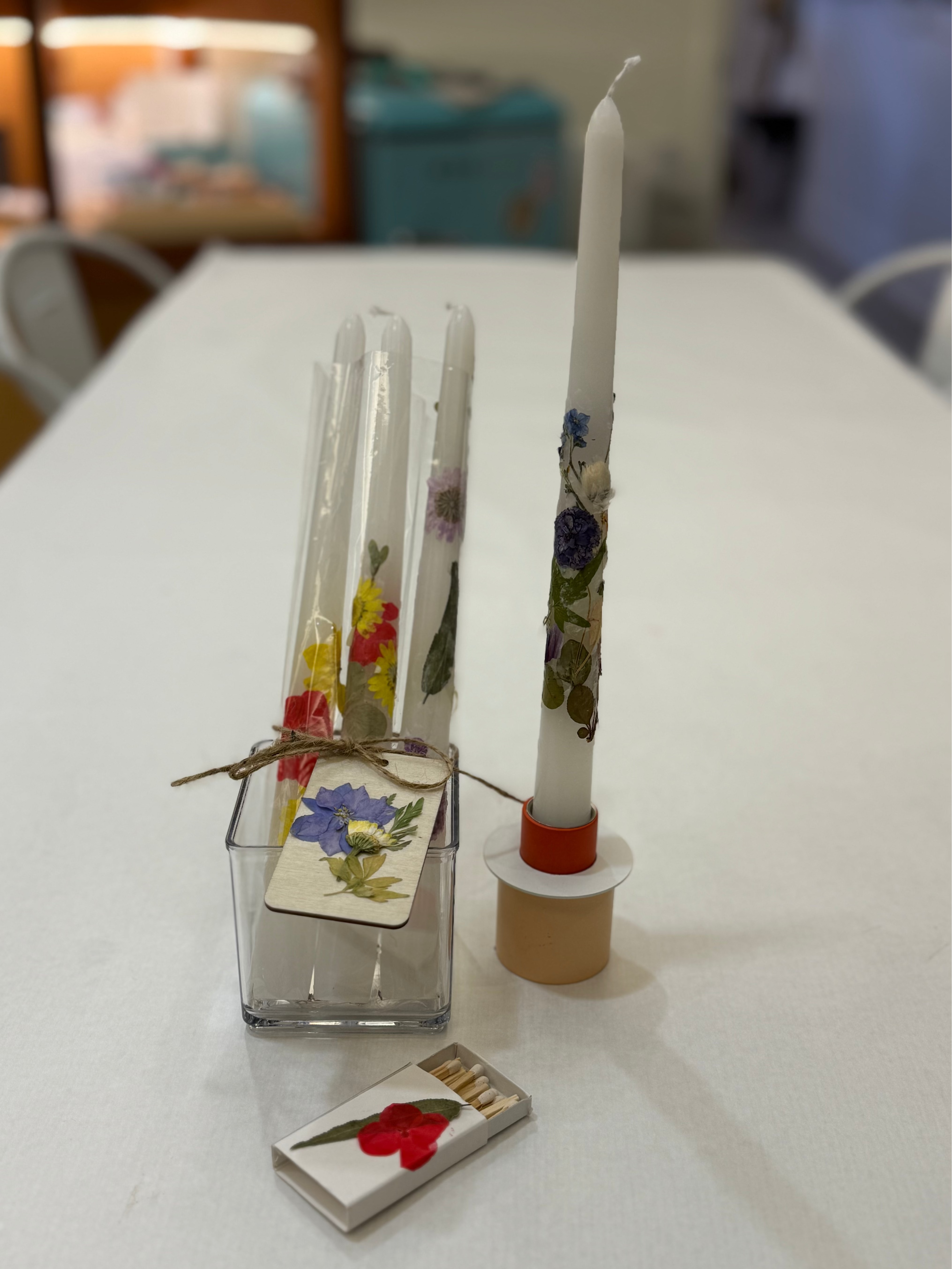 Pressed Flower Candles - Art a la Carte